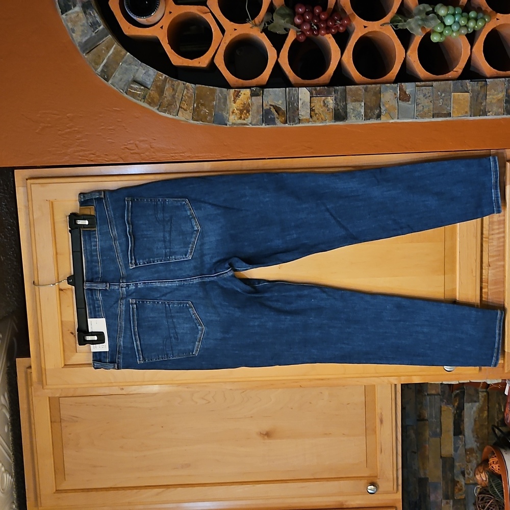 American Eagle Distressed Blue Next Level Stretch Super Hi-Rise Jegging Jeans - Picture 2 of 4